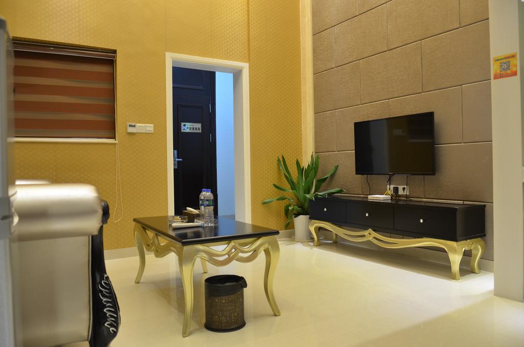 Private Enjoy Home Apartment 佛山 客房 照片